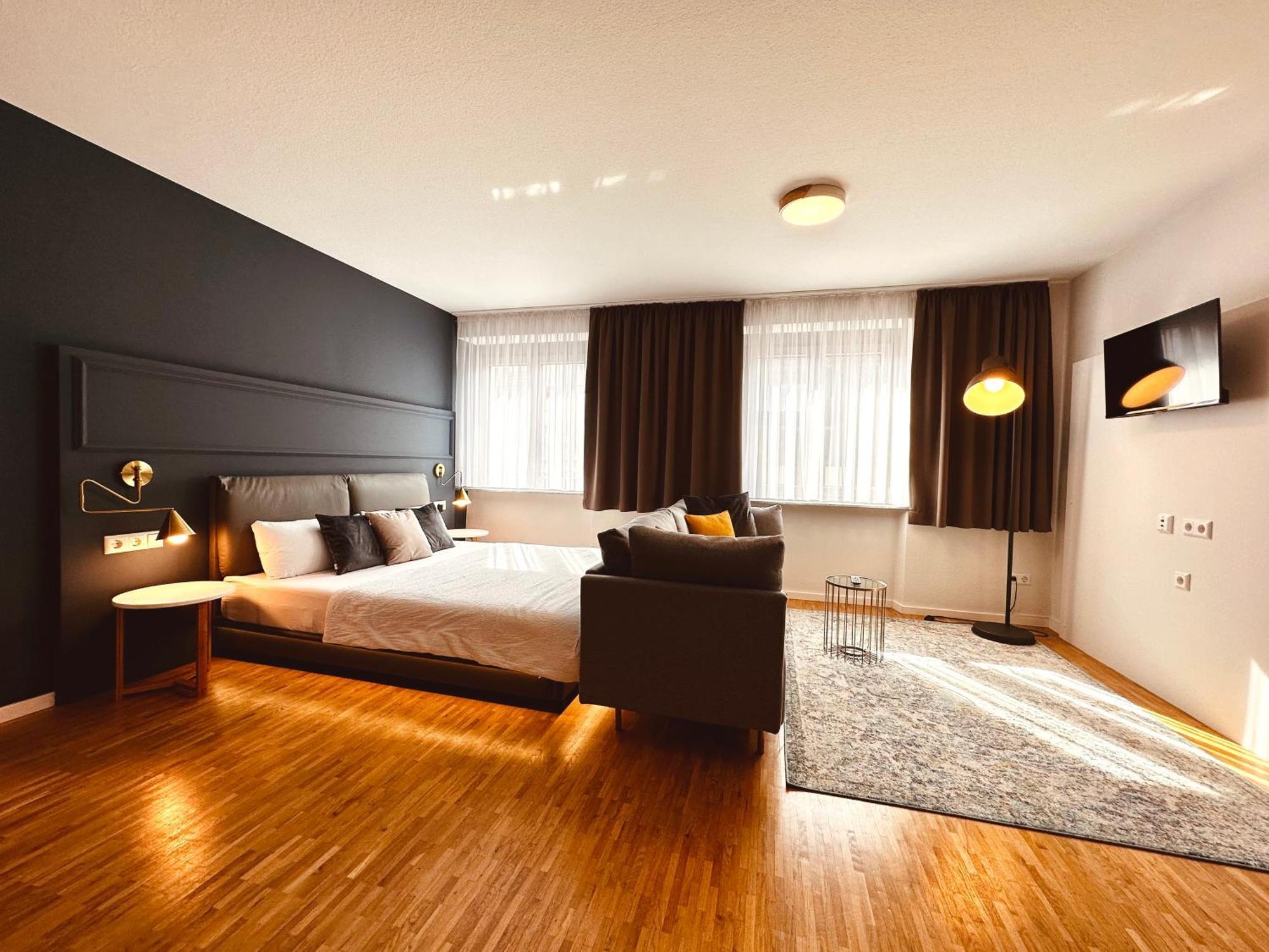 Stadthaus Neckarsulm Serviced Apartments - Stadthaus Schrade Eksteriør billede